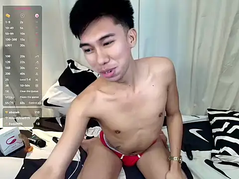 Ur pinoyhotbrix online show from April 15, 2026, 7:58 pm