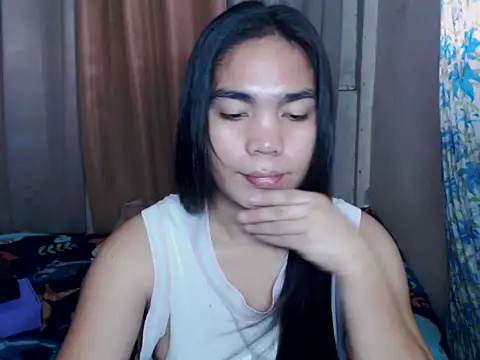 Snapshot of Simple_Martina chatting on February 17, 2026, 1:14 am Simple Martina online show from February 17, 2026, 1:14 am