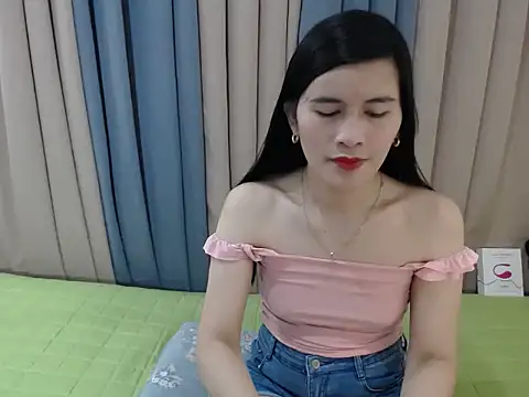Snapshot of pinay_amaliax chatting on July 14, 2026, 9:58 am pinay amaliax online show from July 14, 2026, 9:58 am