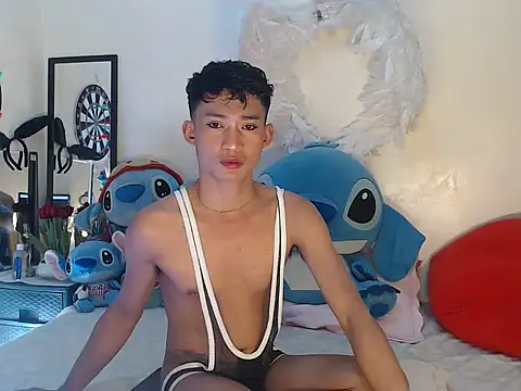 Snapshot of good_boy_in_bed chatting on October 22, 2025, 4:39 pm good boy in bed online show from October 22, 2025, 4:39 pm