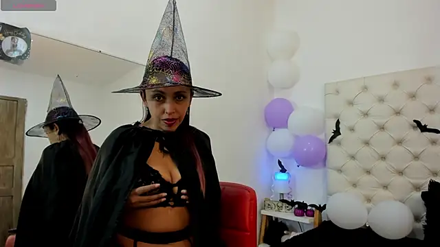 Snapshot of valeriasweet_ chatting on October 12, 2025, 1:56 pm valeriasweet online show from October 12, 2025, 1:56 pm