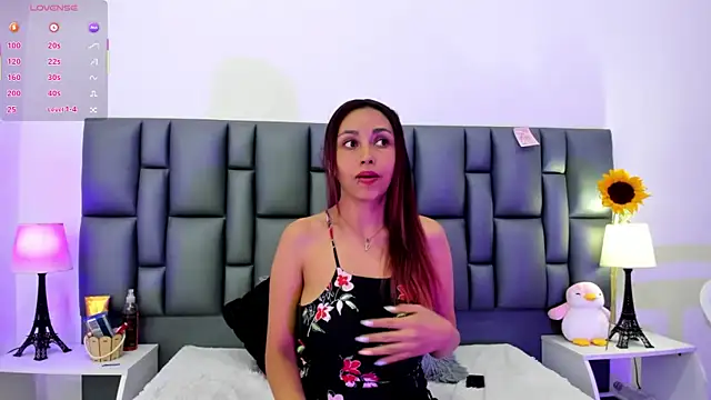 Snapshot of valeriasweet_ chatting on November 15, 2025, 1:15 pm valeriasweet online show from November 15, 2025, 1:15 pm