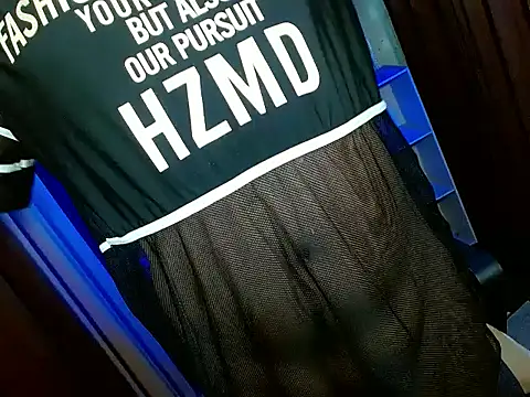 Snapshot of bigfattycocksonya27 chatting on February 25, 2026, 10:04 am bigfattycocksonya27 online show from February 25, 2026, 10:04 am