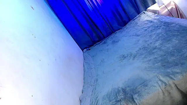 bigfattycocksonya27 online show from July 14, 2026, 2:05 am