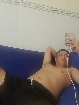 Snapshot of ducpham6565 chatting on October 27, 2025, 9:32 am ducpham6565 online show from October 27, 2025, 9:32 am