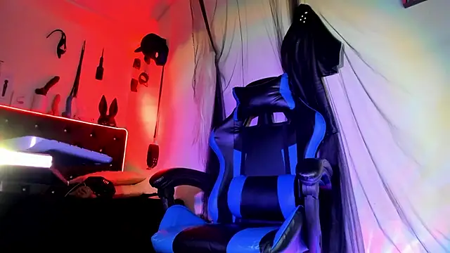 Snapshot of mia_carter88 chatting on November 10, 2025, 1:16 pm mia carter88 online show from November 10, 2025, 1:16 pm