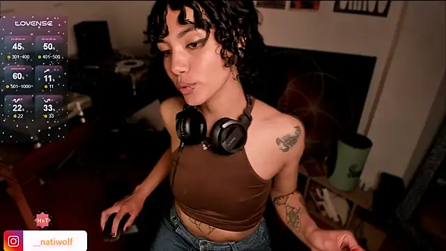 Snapshot of Nati____ chatting on April 20, 2026, 2:14 am Nati online show from April 20, 2026, 2:14 am