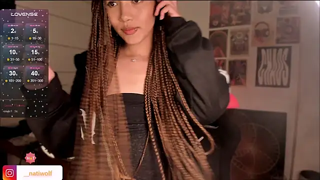 Snapshot of Nati____ chatting on May 2, 2026, 12:49 am Nati online show from May 2, 2026, 12:49 am