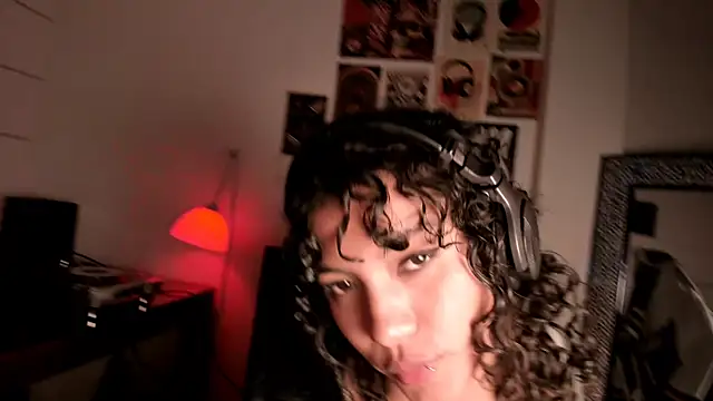 Snapshot of Nati____ chatting on March 26, 2026, 3:16 am Nati online show from March 26, 2026, 3:16 am