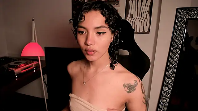 Snapshot of Nati____ chatting on February 23, 2026, 1:55 pm Nati online show from February 23, 2026, 1:55 pm