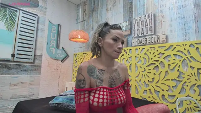 Snapshot of Kaya_Tate chatting on October 20, 2025, 8:31 pm Kaya Tate online show from October 20, 2025, 8:31 pm