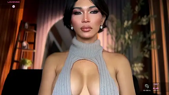 Snapshot of Huntress_xxx chatting on June 26, 2026, 1:00 am Huntress xxx online show from June 26, 2026, 1:00 am