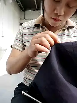 babychill09 online show from April 9, 2026, 1:07 am