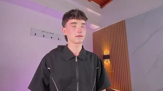 austin rouse online show from March 19, 2026, 7:36 pm