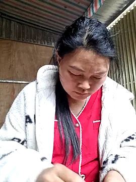 yoowwmr online show from February 3, 2026, 6:33 am