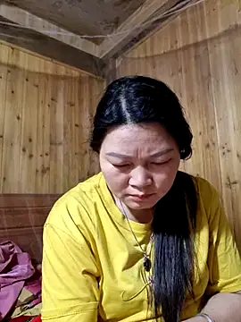 Snapshot of yoowwmr chatting on November 4, 2025, 3:38 pm yoowwmr online show from November 4, 2025, 3:38 pm