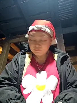 Snapshot of yoowwmr chatting on December 4, 2025, 10:25 am yoowwmr online show from December 4, 2025, 10:25 am