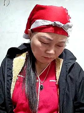 Snapshot of yoowwmr chatting on December 1, 2025, 2:51 pm yoowwmr online show from December 1, 2025, 2:51 pm