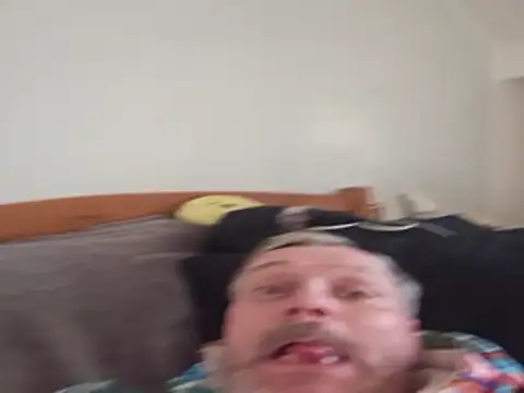 pitrsgayhotboy online show from December 21, 2025, 1:24 pm