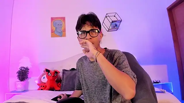 Snapshot of jin_luna chatting on October 18, 2025, 11:45 am jin luna online show from October 18, 2025, 11:45 am