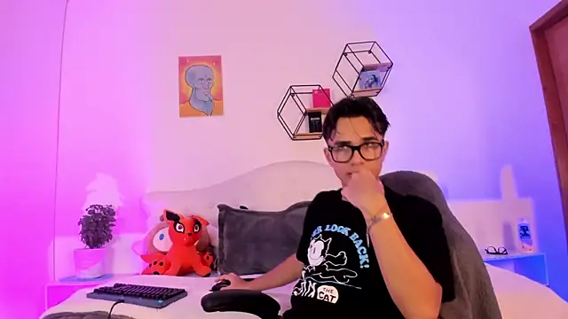 Snapshot of jin_luna chatting on October 19, 2025, 12:08 pm jin luna online show from October 19, 2025, 12:08 pm