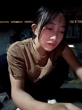 Zhan99999 online show from November 9, 2025, 11:53 pm