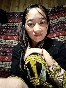 Zhan99999 online show from October 22, 2025, 4:06 pm