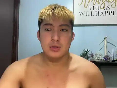 Snapshot of lovely_jay chatting on July 4, 2026, 5:17 pm lovely jay online show from July 4, 2026, 5:17 pm