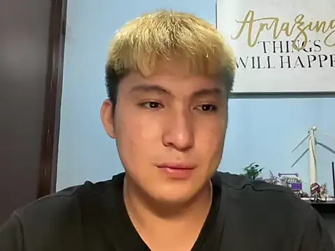 Snapshot of lovely_jay chatting on July 7, 2026, 7:28 pm lovely jay online show from July 7, 2026, 7:28 pm