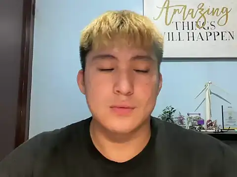 Snapshot of lovely_jay chatting on July 6, 2026, 8:10 am lovely jay online show from July 6, 2026, 8:10 am