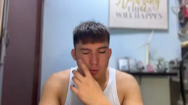 Snapshot of lovely_jay chatting on November 5, 2025, 4:54 pm lovely jay online show from November 5, 2025, 4:54 pm