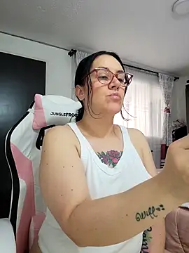 Snapshot of sweet_adele_ chatting on April 30, 2026, 3:30 pm sweet adele online show from April 30, 2026, 3:30 pm