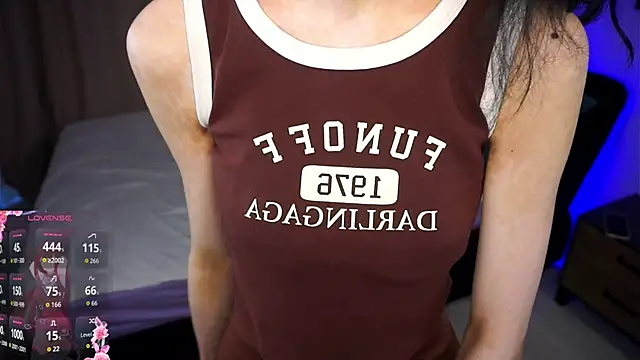AnnisEells online show from September 18, 2025, 6:27 am