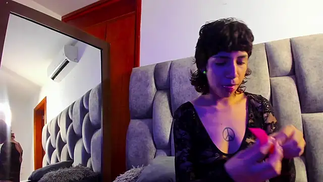 Nicky six333 online show from October 2, 2025, 1:14 pm