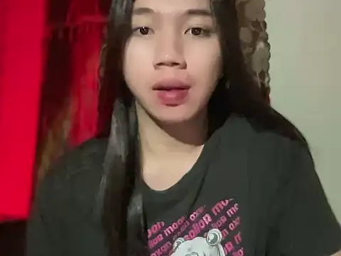 kat mire online show from December 17, 2025, 4:56 pm