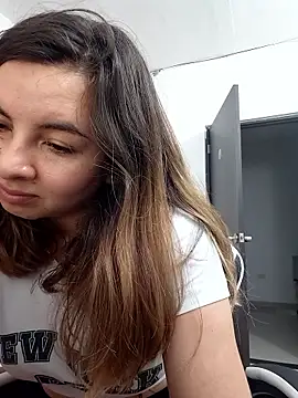 Snapshot of ADHARAMILLER__1111 chatting on March 20, 2026, 1:06 am ADHARAMILLER 1111 online show from March 20, 2026, 1:06 am