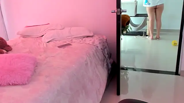 Snapshot of ADHARAMILLER__1111 chatting on March 17, 2026, 8:12 pm ADHARAMILLER 1111 online show from March 17, 2026, 8:12 pm