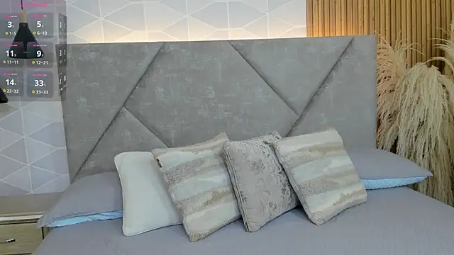 Snapshot of Jade_Whisper chatting on October 11, 2025, 1:28 am Jade Whisper online show from October 11, 2025, 1:28 am