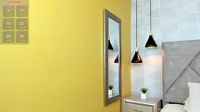 Snapshot of Jade_Whisper chatting on December 4, 2025, 1:26 am Jade Whisper online show from December 4, 2025, 1:26 am