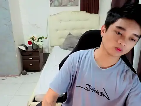 sexysam14 online show from January 15, 2026, 1:53 am