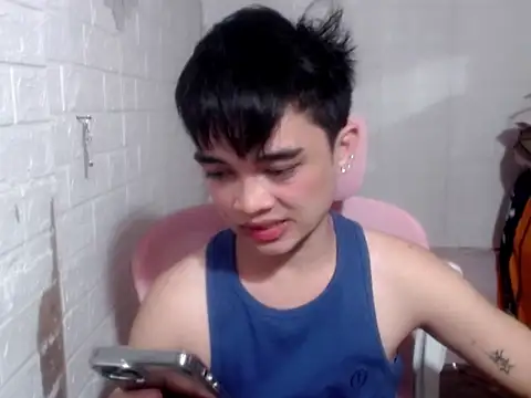 sexysam14 online show from May 5, 2026, 9:12 am