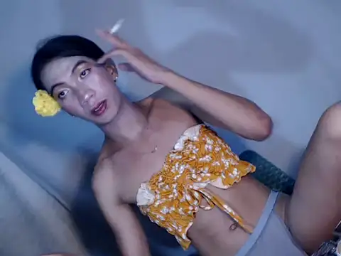 xyourdreamtrans online show from January 11, 2026, 6:09 am