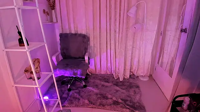 Snapshot of MS_VALERIA chatting on October 11, 2025, 5:52 am MS VALERIA online show from October 11, 2025, 5:52 am