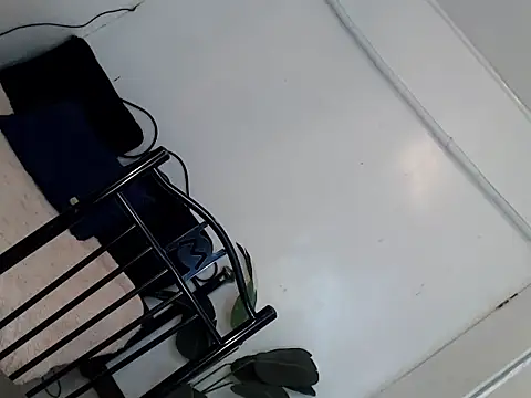 Snapshot of Beautiful_Mistakexxx chatting on October 10, 2025, 1:39 am Beautiful Mistakexxx online show from October 10, 2025, 1:39 am