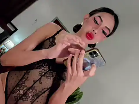 Sassytiffany online show from October 30, 2025, 8:34 am