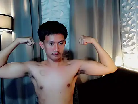 Snapshot of prince_elaijah chatting on March 3, 2026, 10:33 am prince elaijah online show from March 3, 2026, 10:33 am