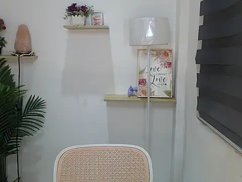 Snapshot of scarlett_brownx69 chatting on March 28, 2026, 6:14 am scarlett brownx69 online show from March 28, 2026, 6:14 am