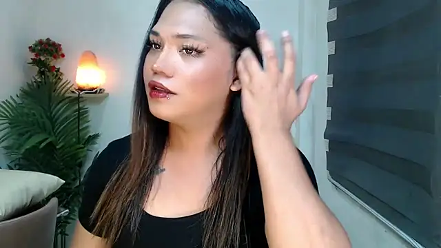 Snapshot of scarlett_brownx69 chatting on April 12, 2026, 5:22 am scarlett brownx69 online show from April 12, 2026, 5:22 am
