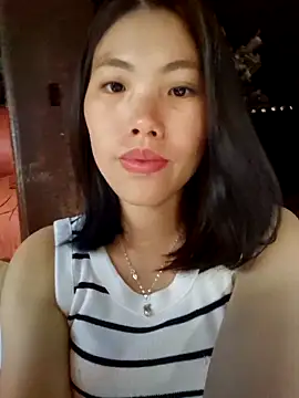 Snapshot of cincin_677 chatting on September 21, 2025, 2:49 am cincin 677 online show from September 21, 2025, 2:49 am