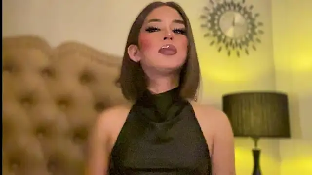 Snapshot of solana_imani chatting on June 12, 2026, 2:15 pm solana imani online show from June 12, 2026, 2:15 pm